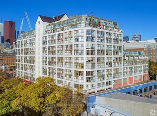 222 The Esplanade #932, Toronto, ON M5A 4M8