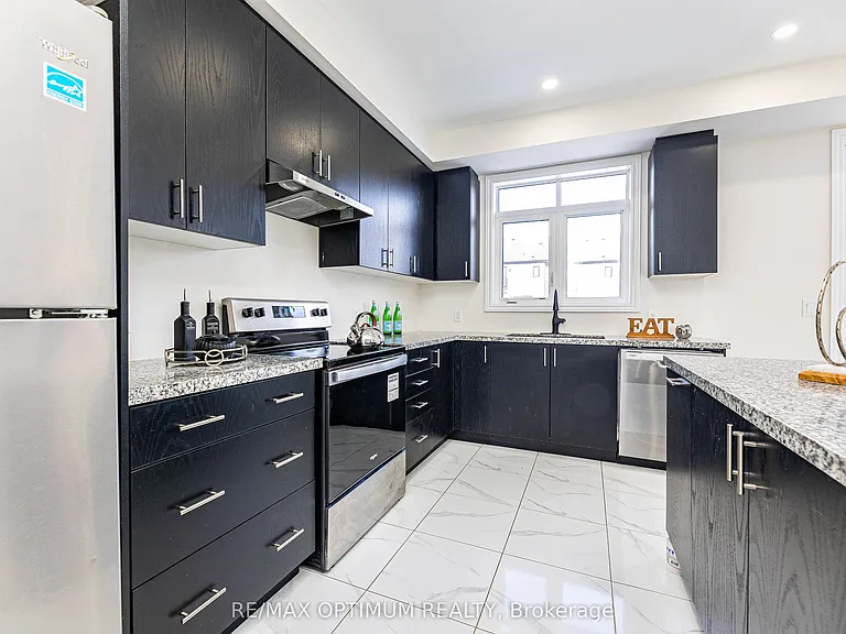 63 Minnock St — Photo 10