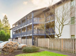 12303 SE 60th St APT 1B, Bellevue, WA 98006