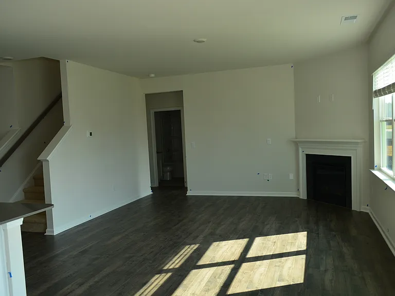 136 Pisgah St — Photo 8