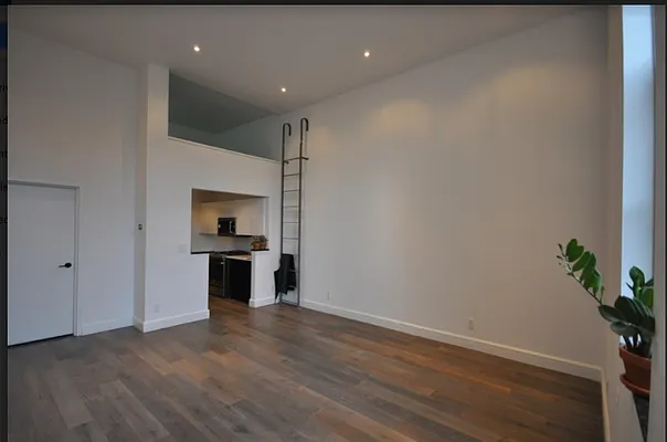 Rented by REAL New York | media 7