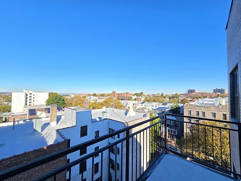 7910 4th Ave #2R — Photo 11