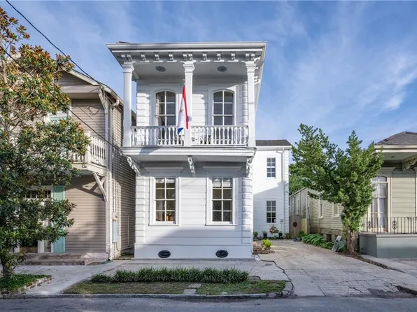 3454 Laurel St, New Orleans, LA 70115