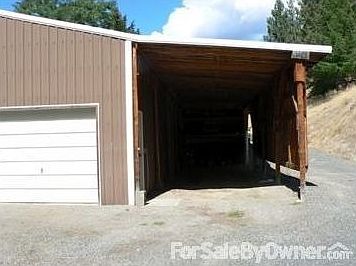 Ski boat fits perfectly here. Just a few miles to Gifford boat launch
