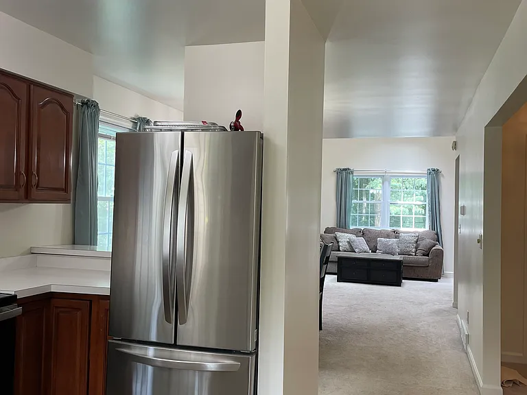 7318 Vic Ct — Photo 6