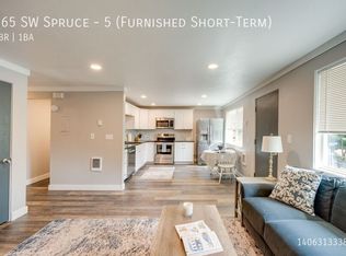 165 SW Spruce St APT 5, Pullman, WA 99163