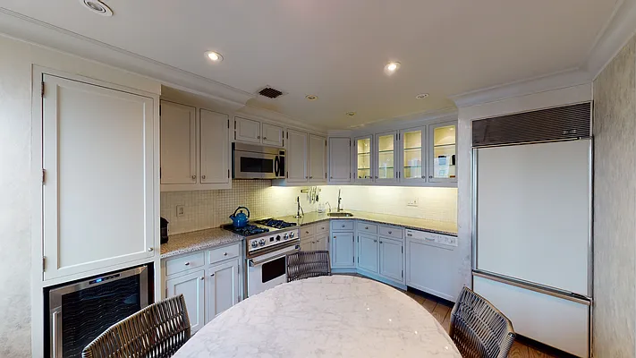 Rented by Compass | media 1