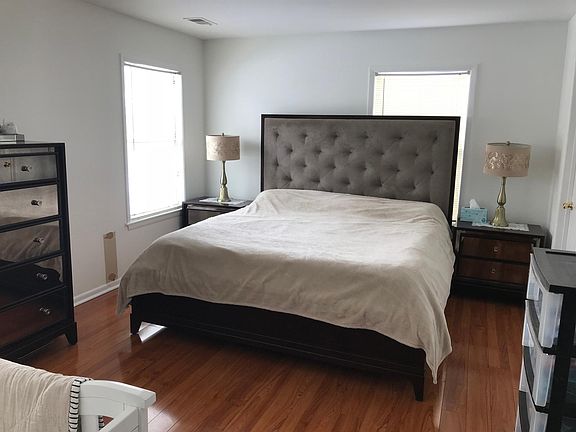 5th image of 110 Lowell Ct APT 3