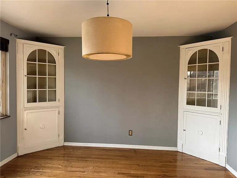 231 Jonquil Pl — Photo 3