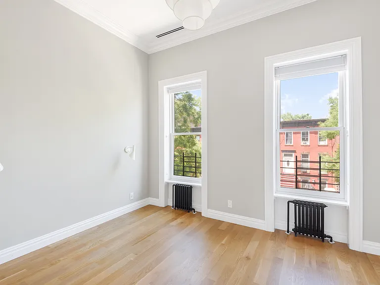 294 Putnam Ave #2 — Photo 10