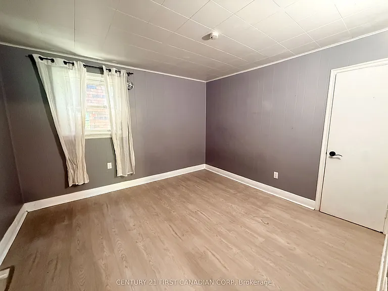 363 Ashland Ave #1 — Photo 14
