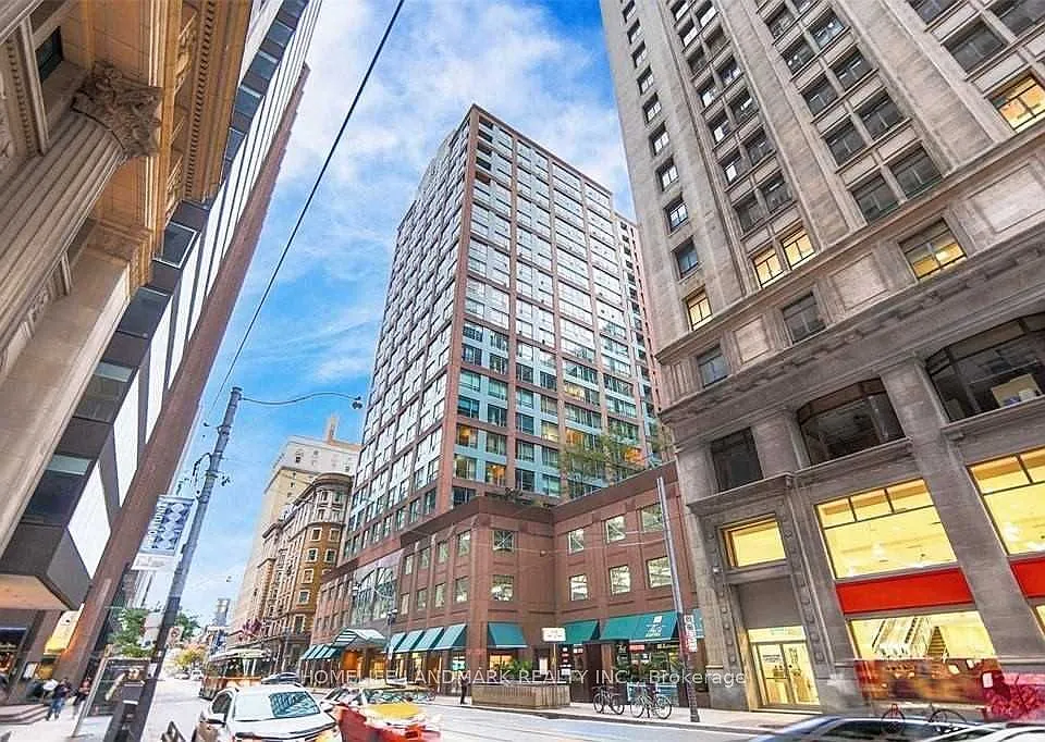 7 King St E #1110
