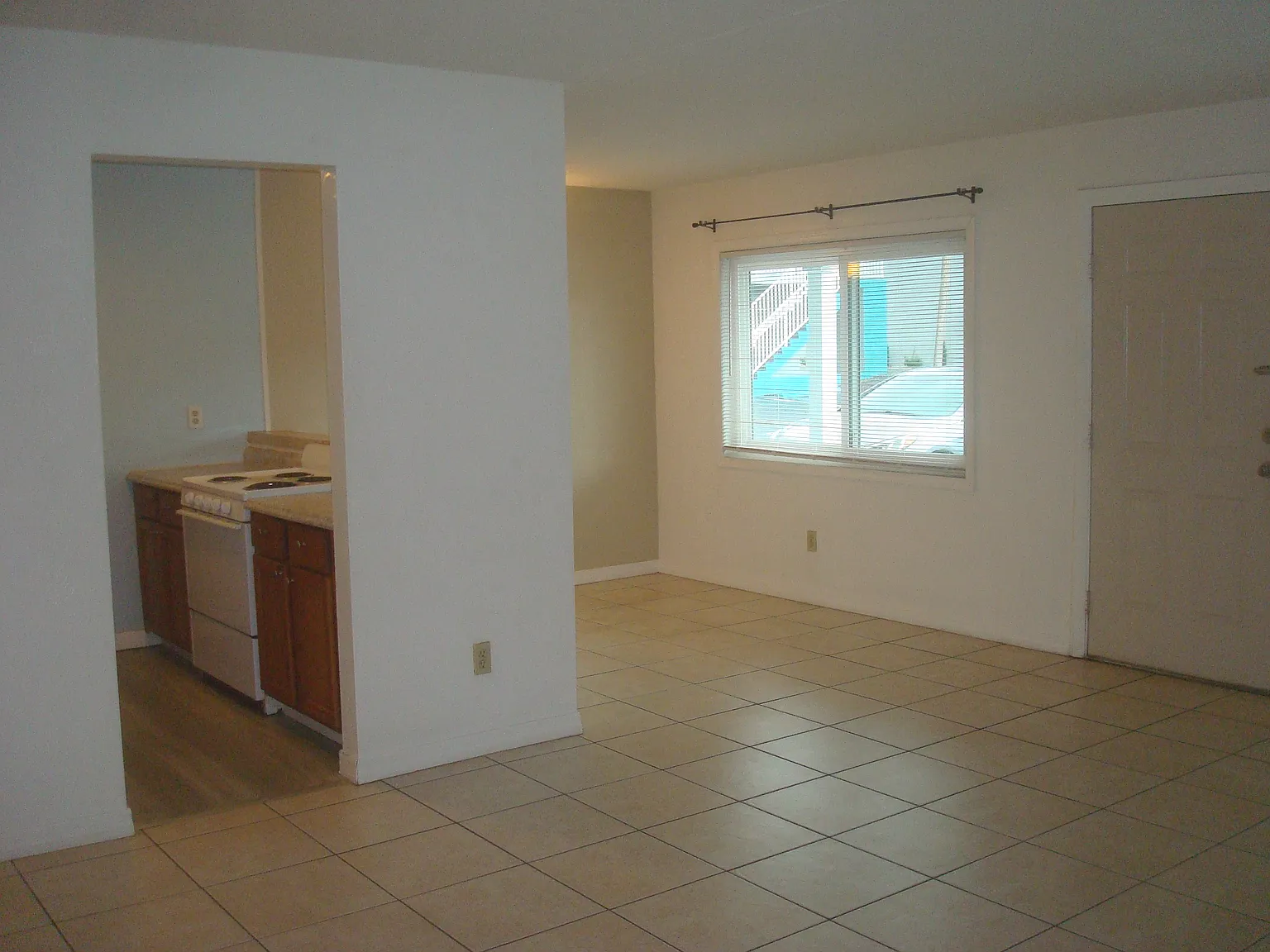 2 bed, 788 sqft, $1,200 — Photo 4