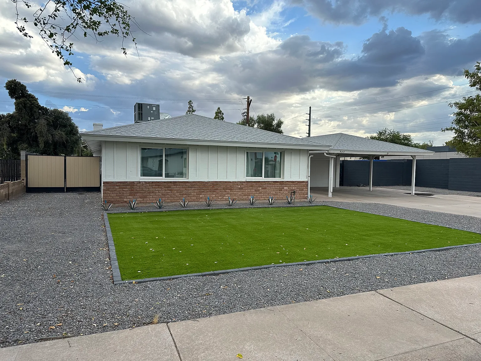 4 bed, 1762 sqft, $3,450 — Photo 1