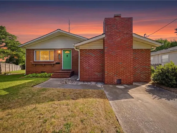 230 Bradford Ave, Norfolk, VA 23505
