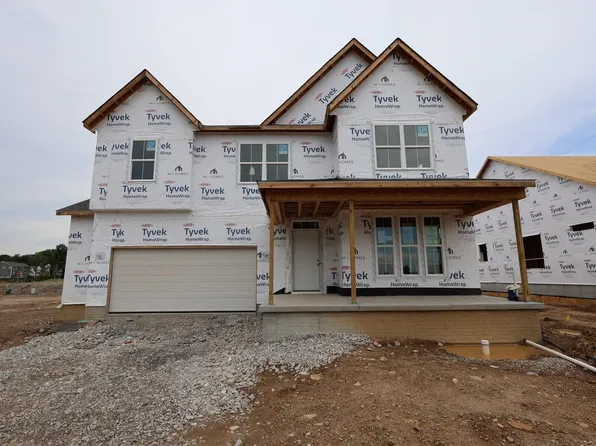 534 Creekside Loop S, Pataskala, OH 43062