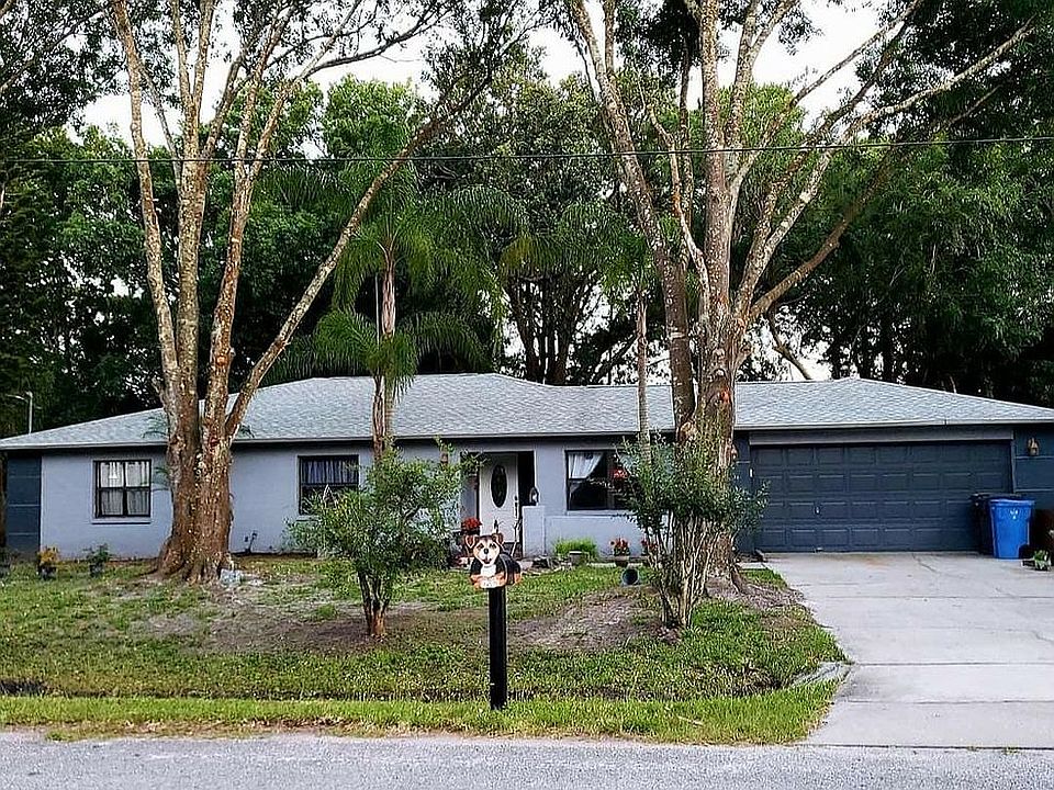 2nd image of 9522 W Cluster Ave