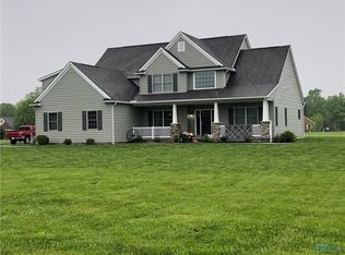 19839 Sugar Creek Rd, Bowling Green, OH 43402