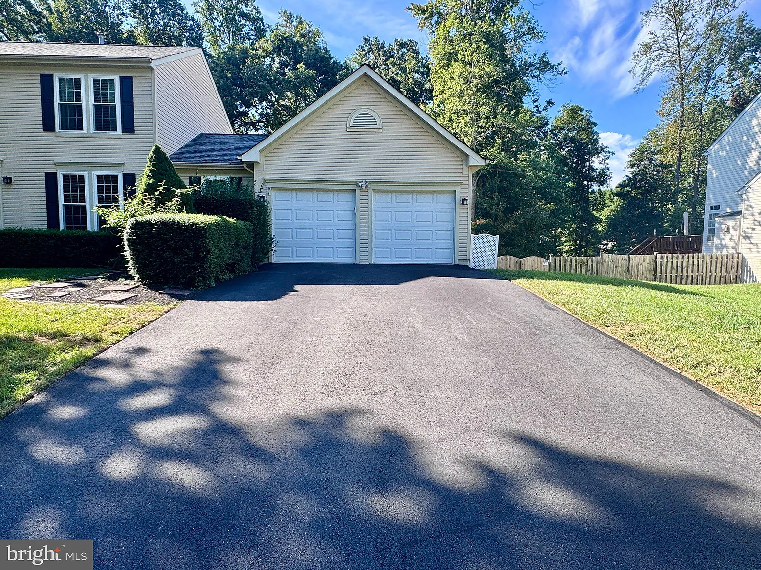 4 bed, 3.5 bath, 2888 sqft, $3,450 — Photo 4