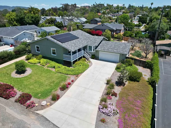 151 Via Floresta, Fallbrook, CA 92028