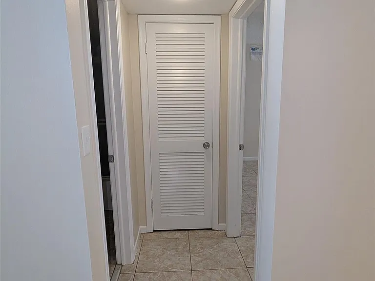 9800 N Hollybrook Lake Dr #9303 — Photo 9