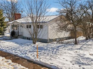 142 Crandall St, Moncton, NB E1C 4E3