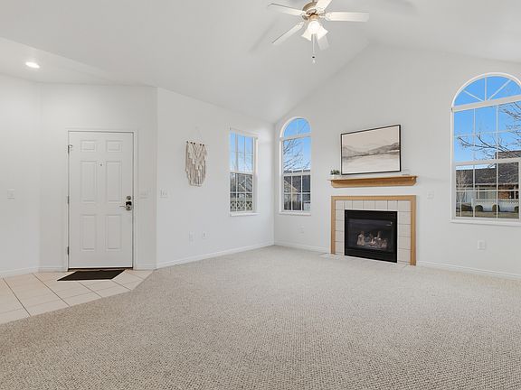 3rd image of 511 W 300 S APT A