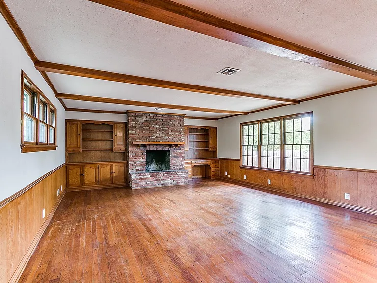 2221 Churchill Pl — Photo 27