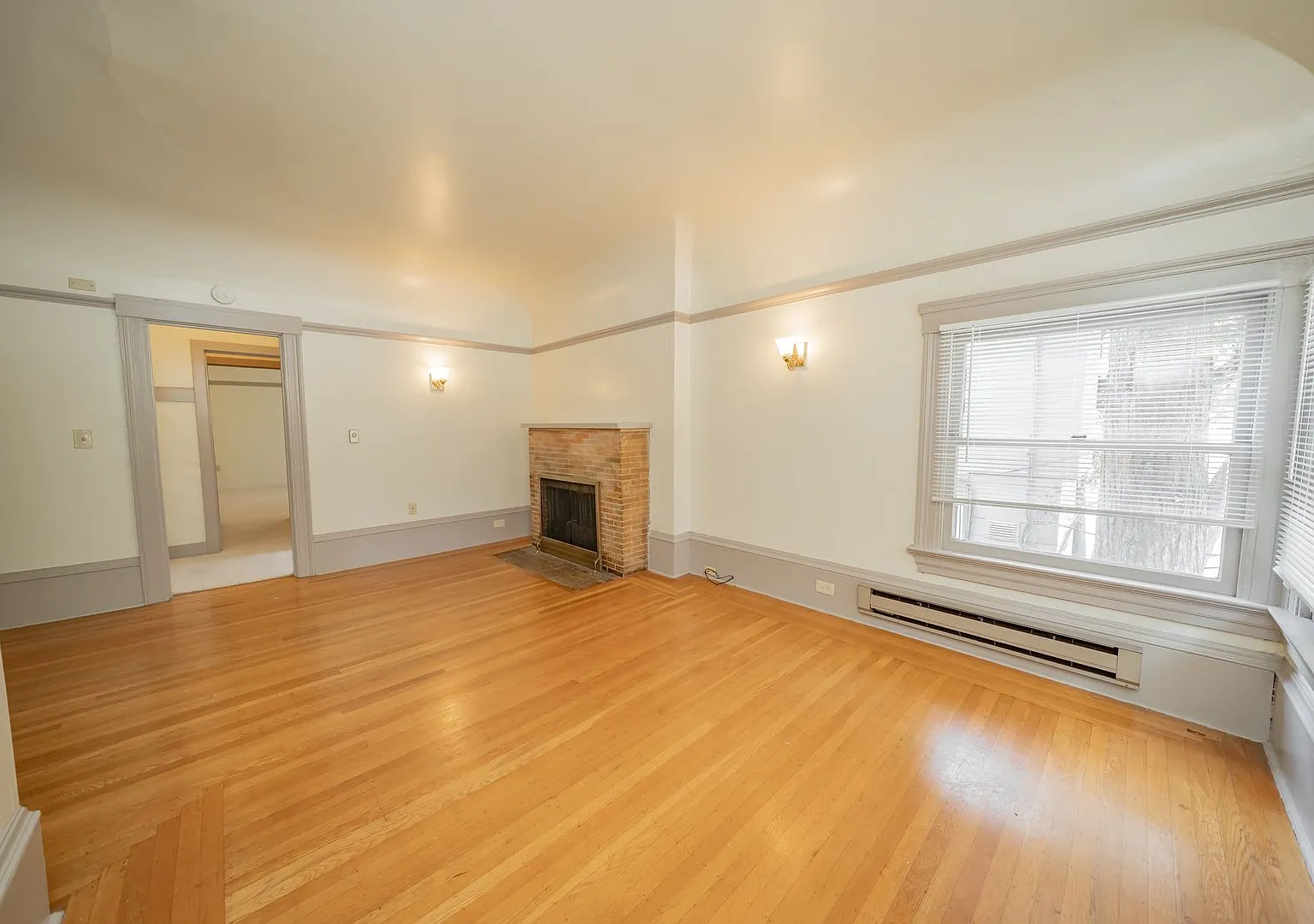 2267 Hearst Avenue — Photo 4