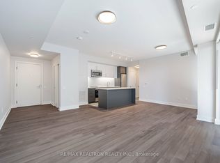 2525 Bathurst St #703, Toronto, ON M6B 2Y9