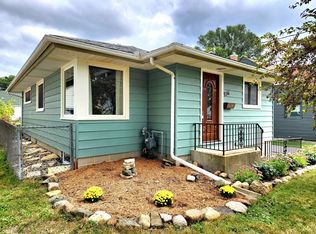 936 13th Ave NE, Rochester, MN 55906