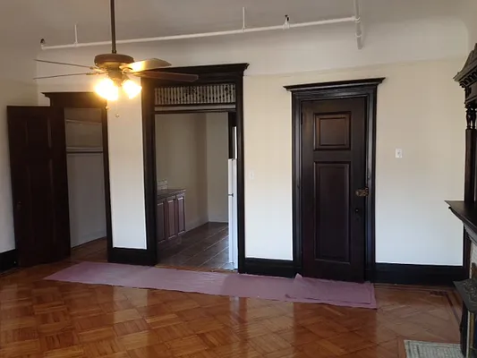 Rented by Flateau Realty | media 13