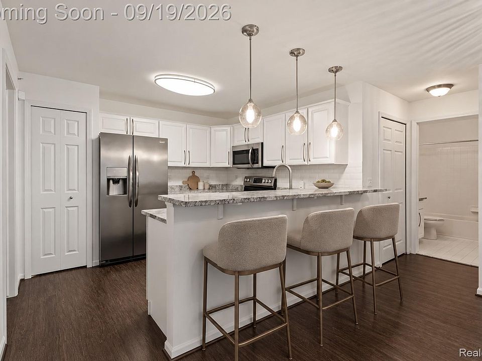 17103 Caitlin Cir, photo 4