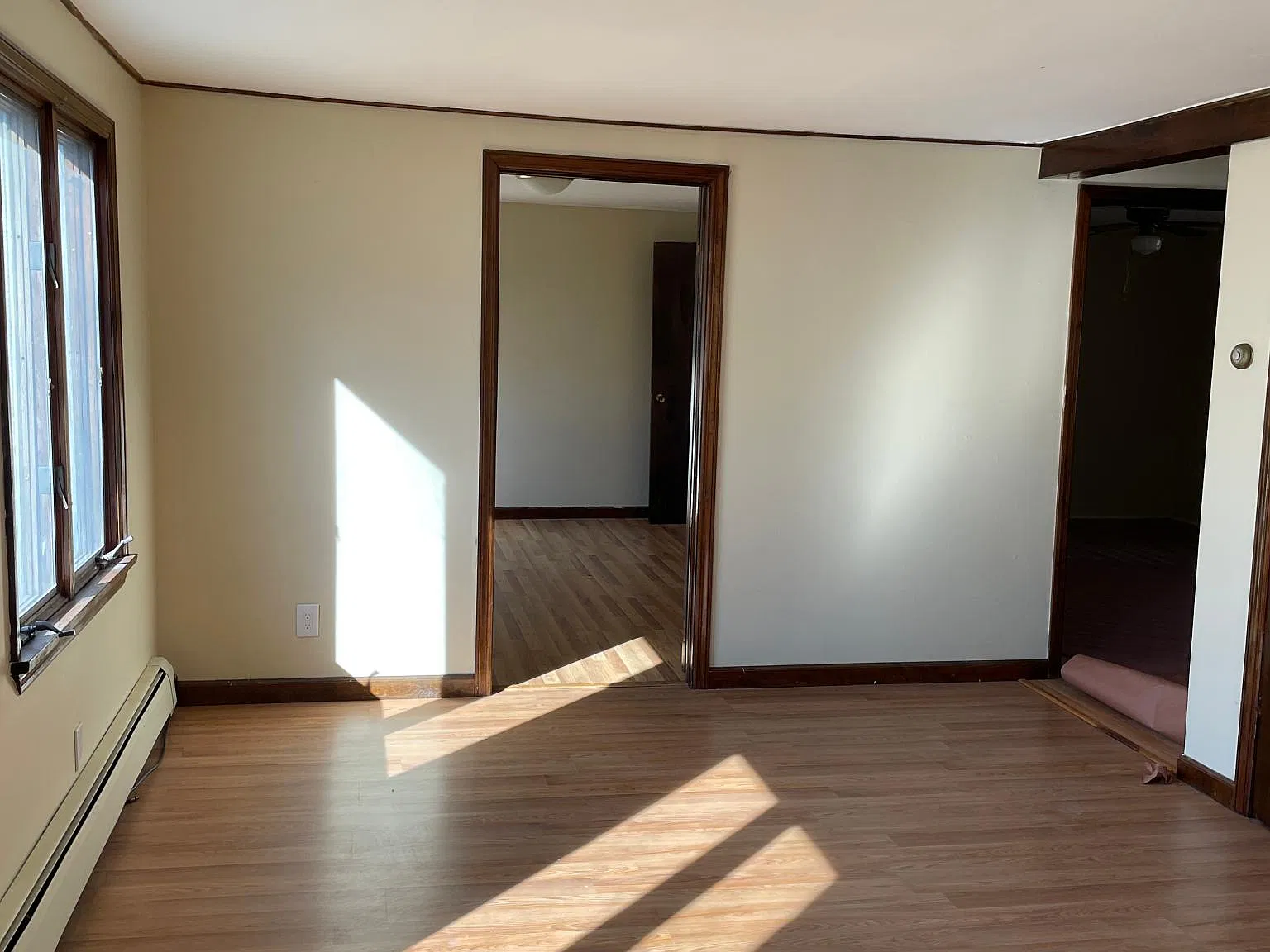 186 River Rd — Photo 3