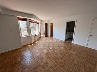 Sold by Manhattan Network Inc.