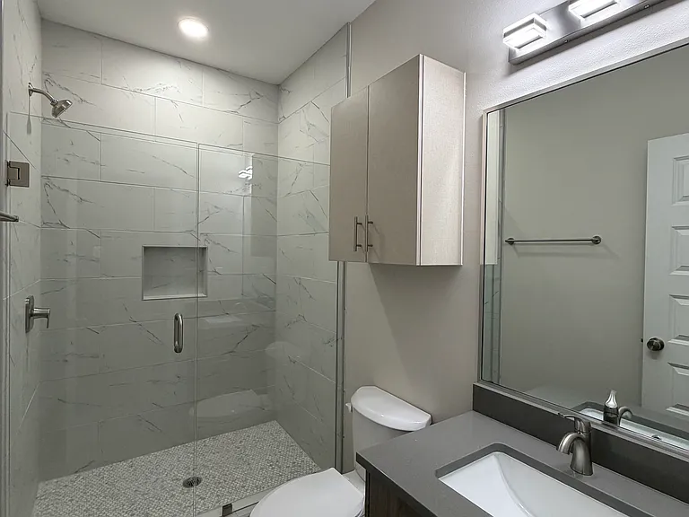 3800 Ventura Ave #2 — Photo 14