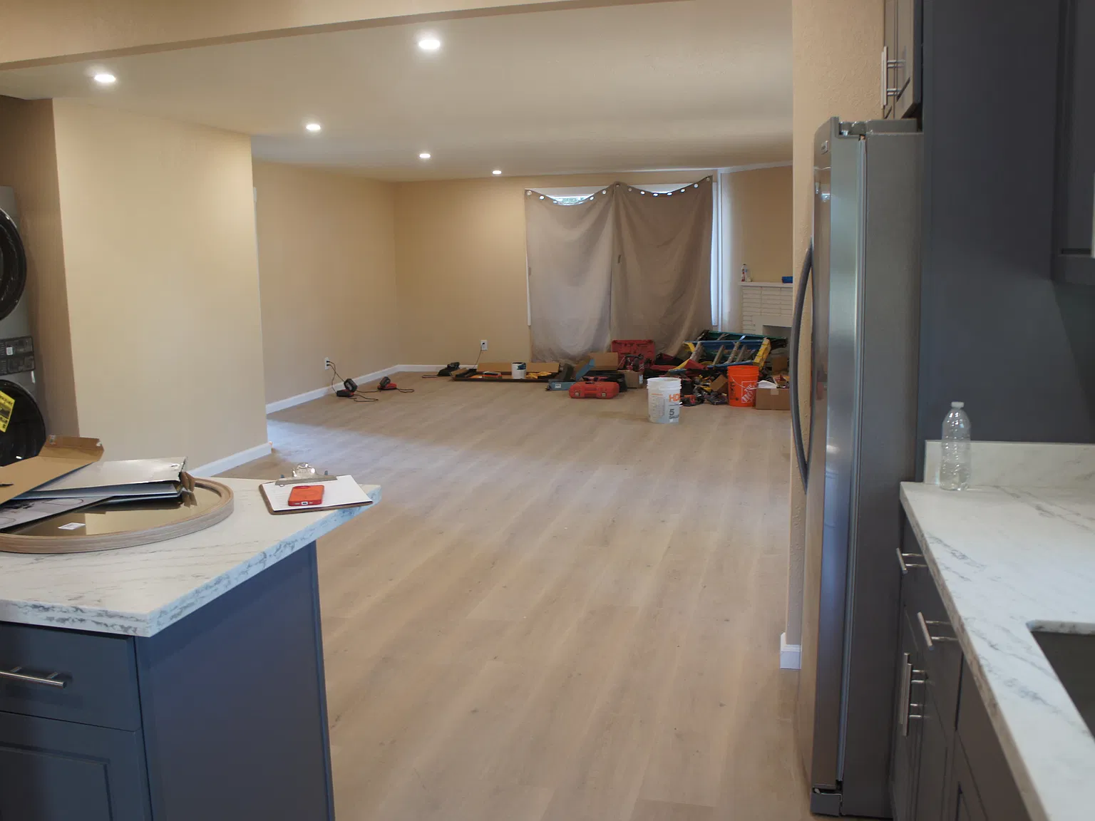 2 bed, 2200 sqft, $4,250 — Photo 3