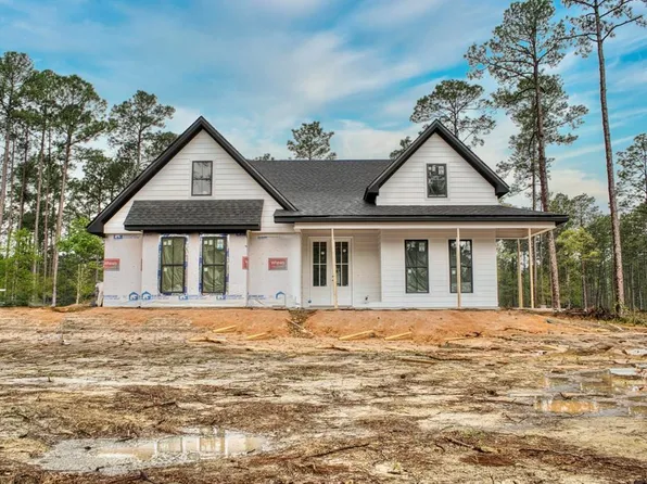 499 Cowart Holliday Rd, Poplarville, MS 39470