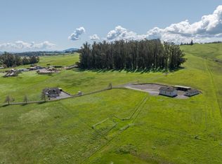 3785 Roblar Rd, Petaluma, CA 94952