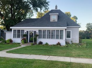 306 E Alice St, Castlewood, SD 57223