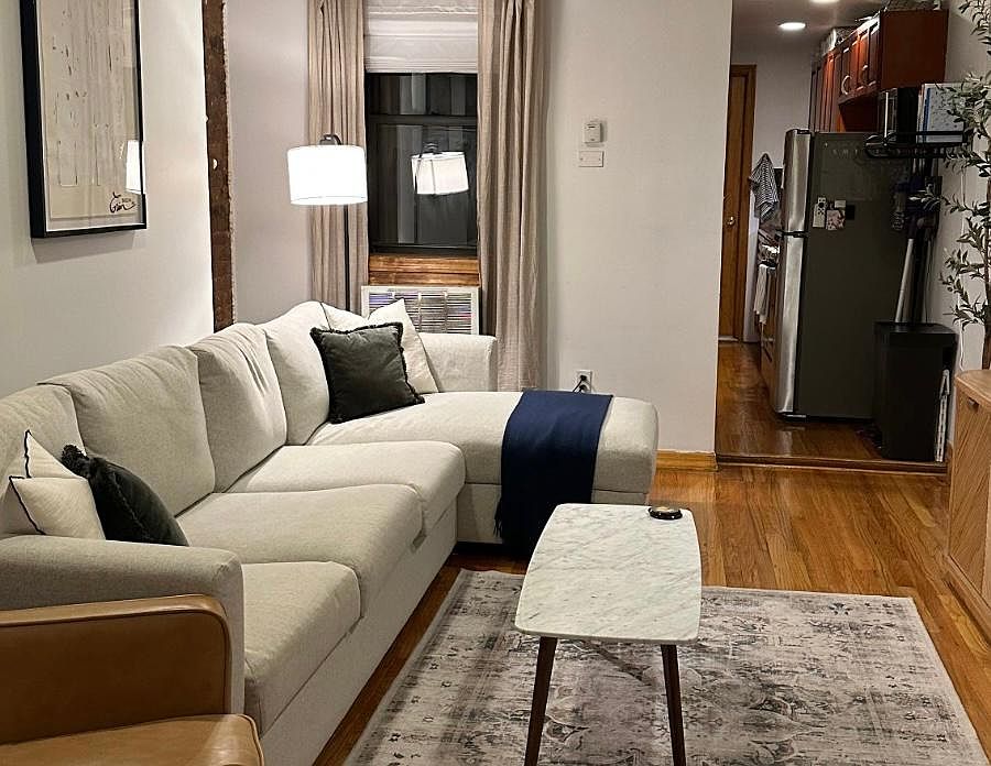 1st image of 126 E 7th St APT 3C
