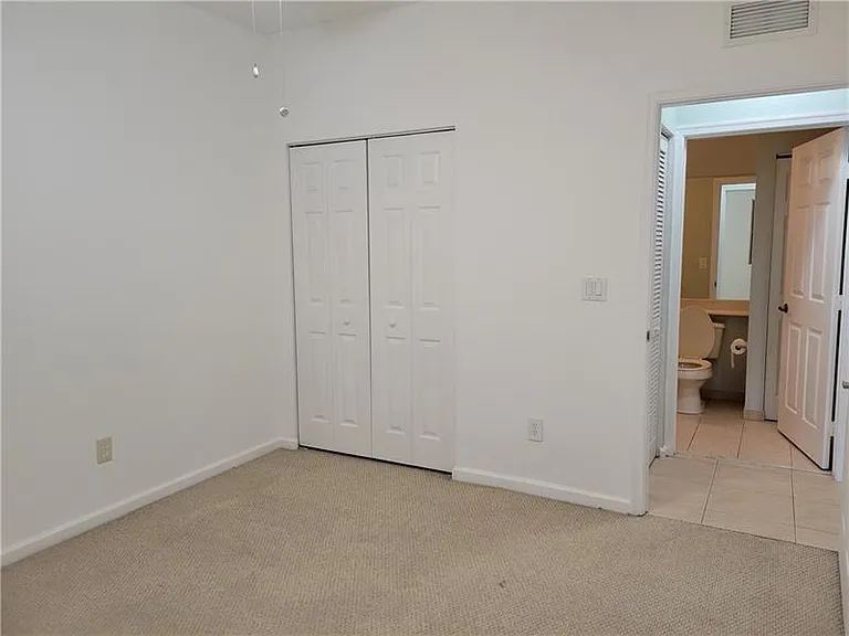 3569 Forest Hill Blvd #117 — Photo 17