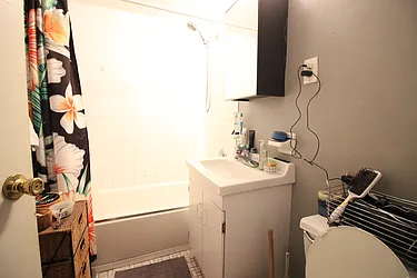 Rented by Bedford 6 Real Estate