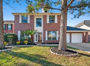 3618 Miraglen Dr, Pearland, TX 77584