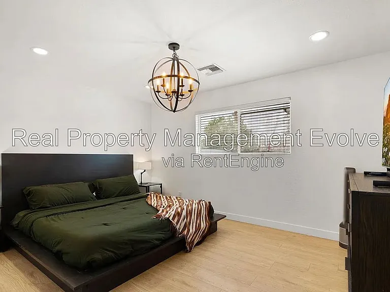 8631 E Jackrabbit Rd — Photo 18