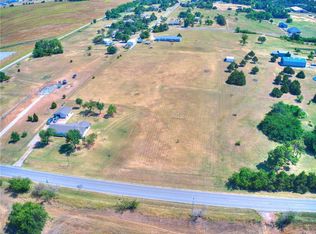 6724 NW 220th St, Edmond, OK 73025