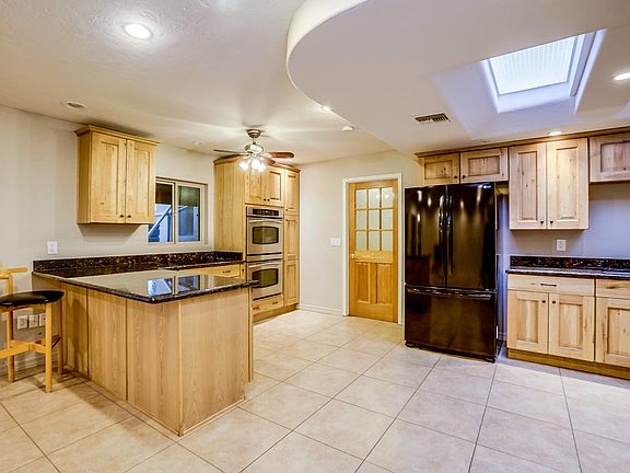 2nd image of 7092 N Donatello Pl