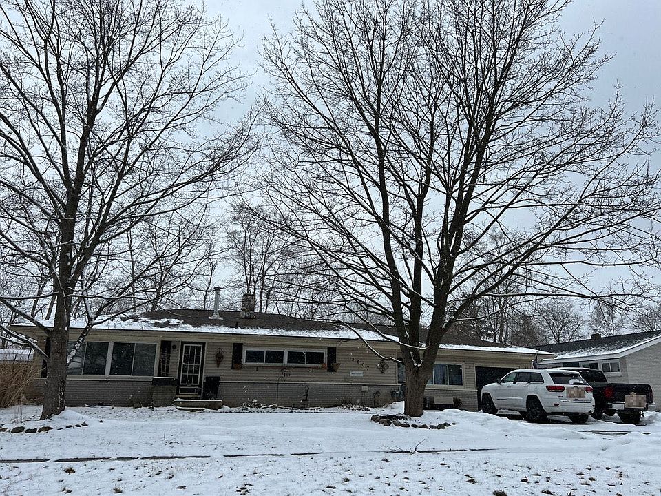 1st image of 3607 Aquarina St