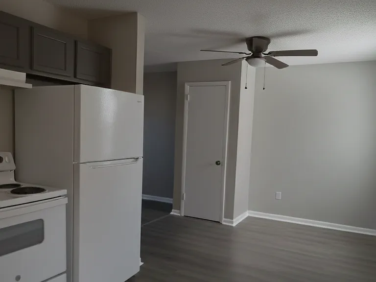 Tulip Cove Apartments - Pulaski, TN — Photo 3