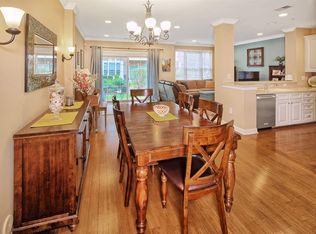 99 Abbie Ct, West New York, NJ 07093